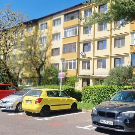 University Apartment Baia Mare Exteriör bild